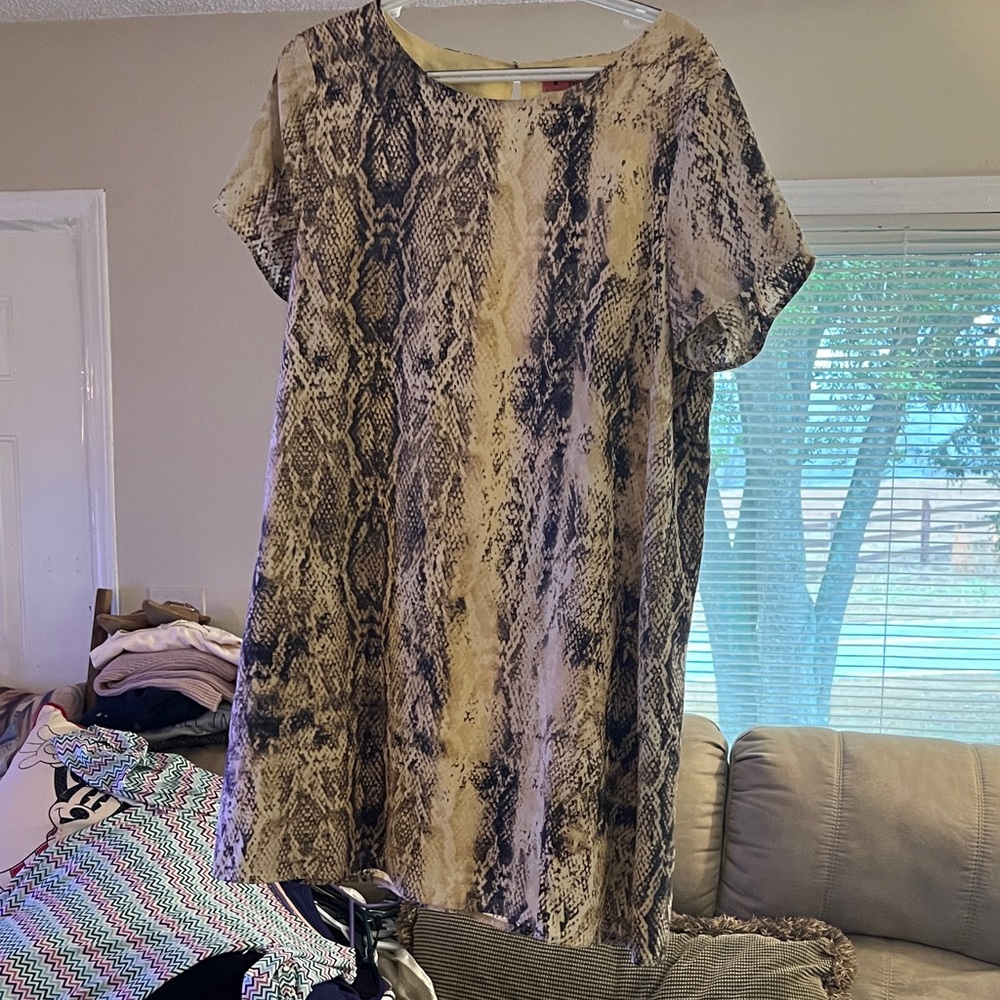 Snake Print Short Sleeve Dress